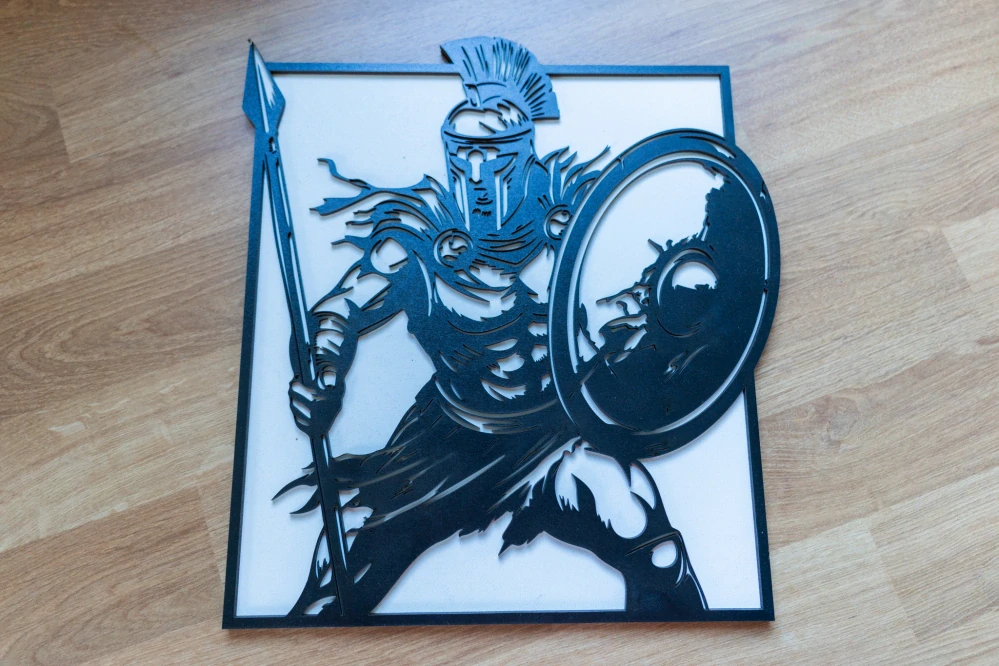 Nástěnná dekorace – Dřevěná silueta SPARTAN