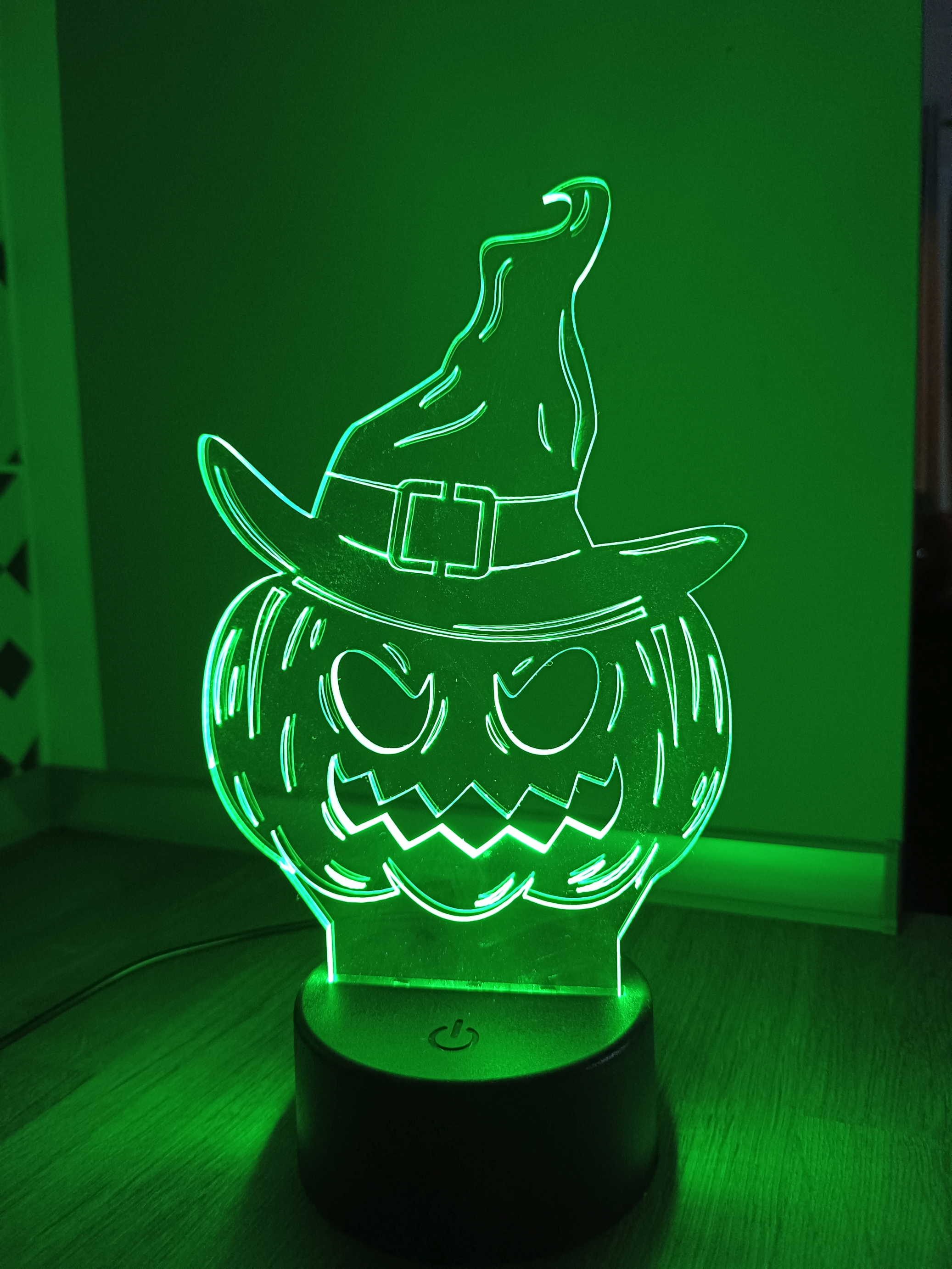 3D LED lampa - Strašidelná dýně s kloboukem