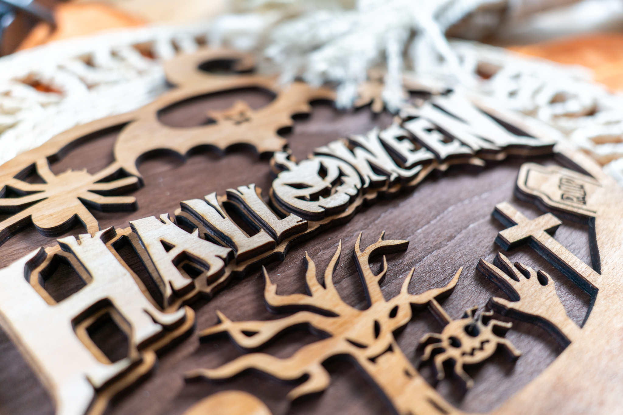 Strašidelná 3D Dřevěná dekorace HALLOWEEN – Závěsná dýně