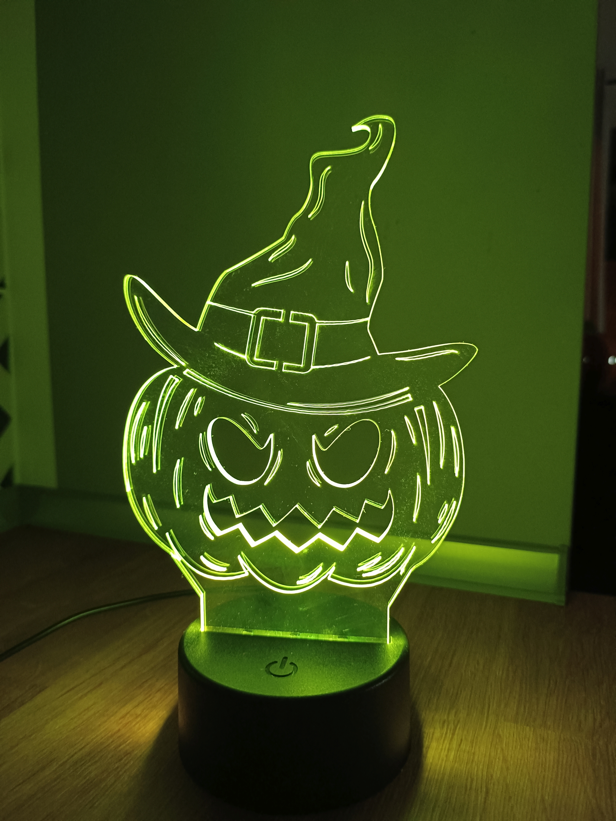 3D LED lampa - Strašidelná dýně s kloboukem