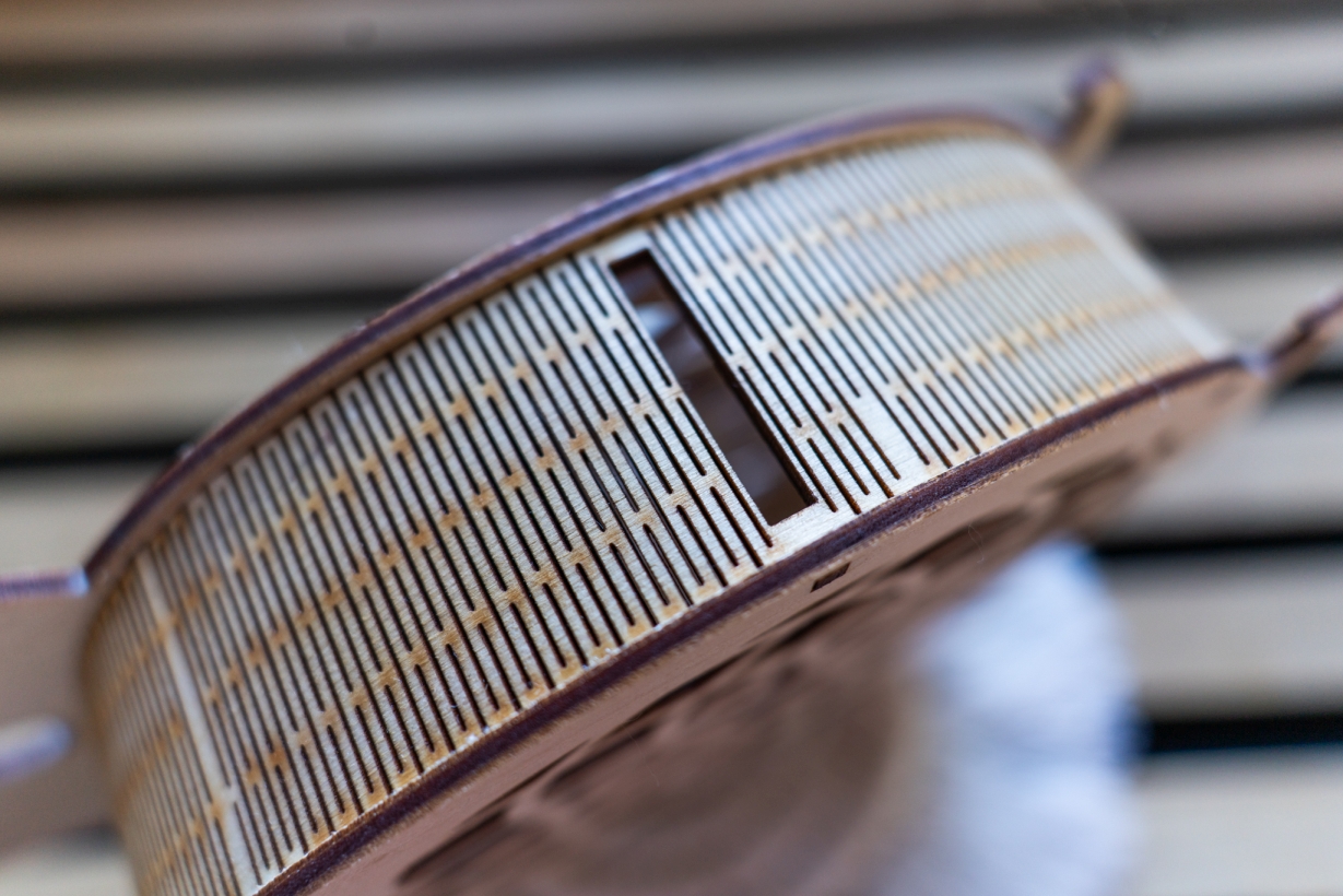 Originální a stylová dřevěná kasička ve tvaru prasátka