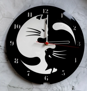Nástěnné hodiny „Yin Yang Cats“