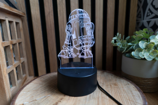 3D iluzivní LED lampa "Vesmírný droid"